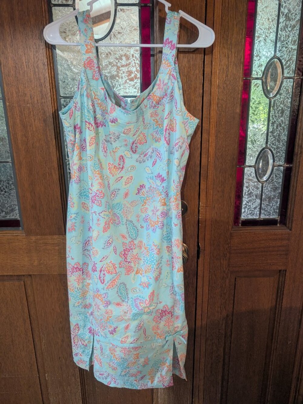 Womens sleeveless floral sheath dress, size 16